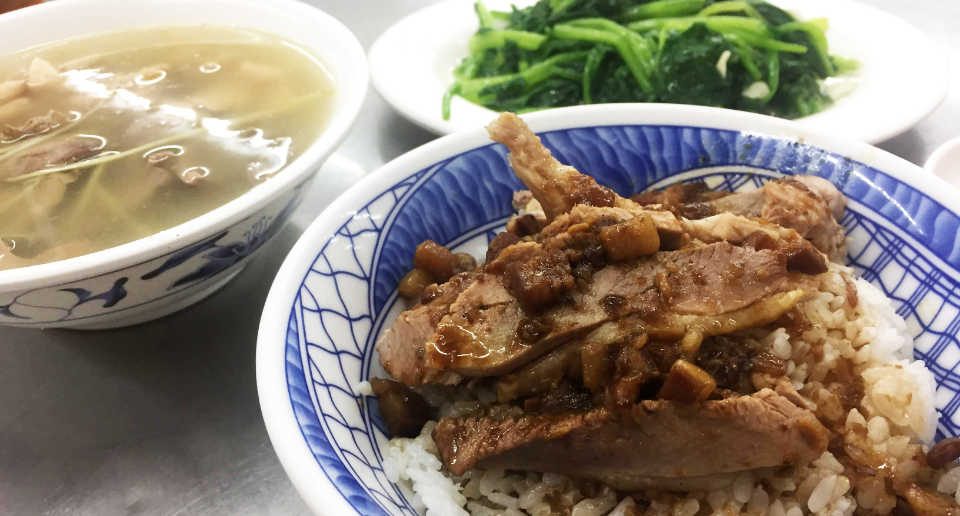【台湾南部】高雄のグルメ「鴨肉珍」は行列に並んででも入る価値あり