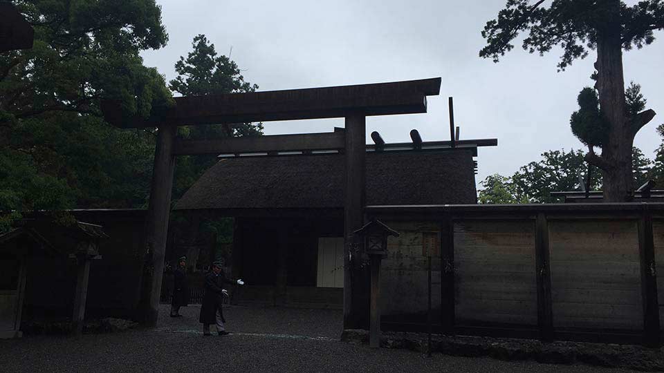 正宮参拝